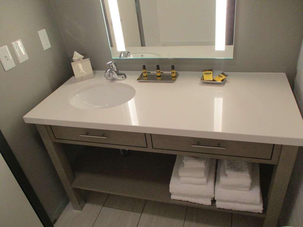 Best Western Plus Executive Residency Waterloo & Cedar Falls Rum bild