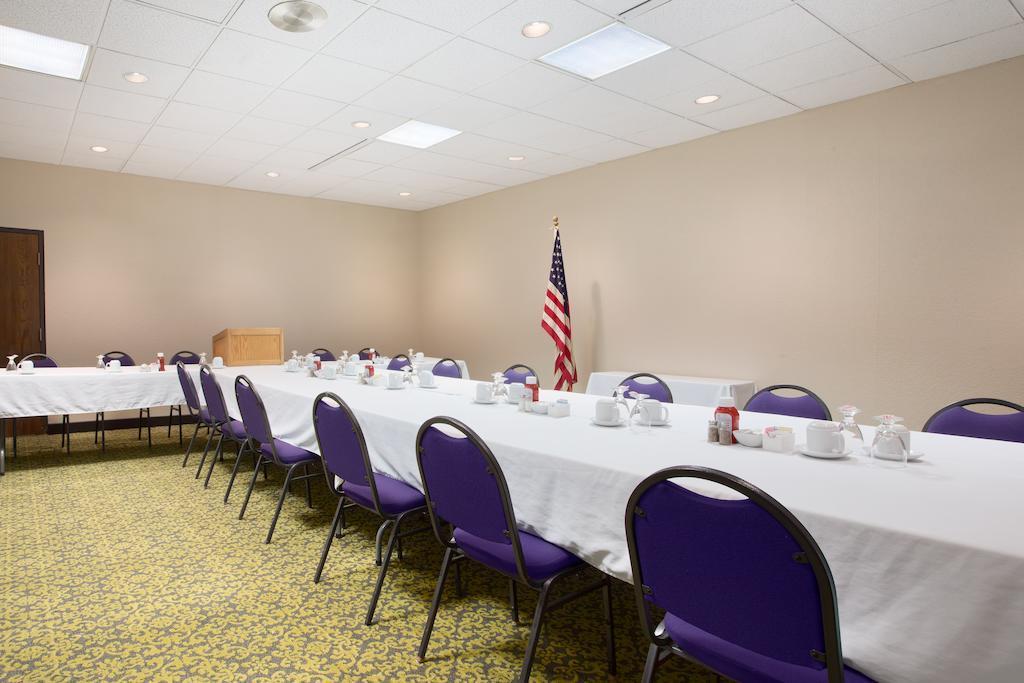 Best Western Plus Executive Residency Waterloo & Cedar Falls Exteriör bild