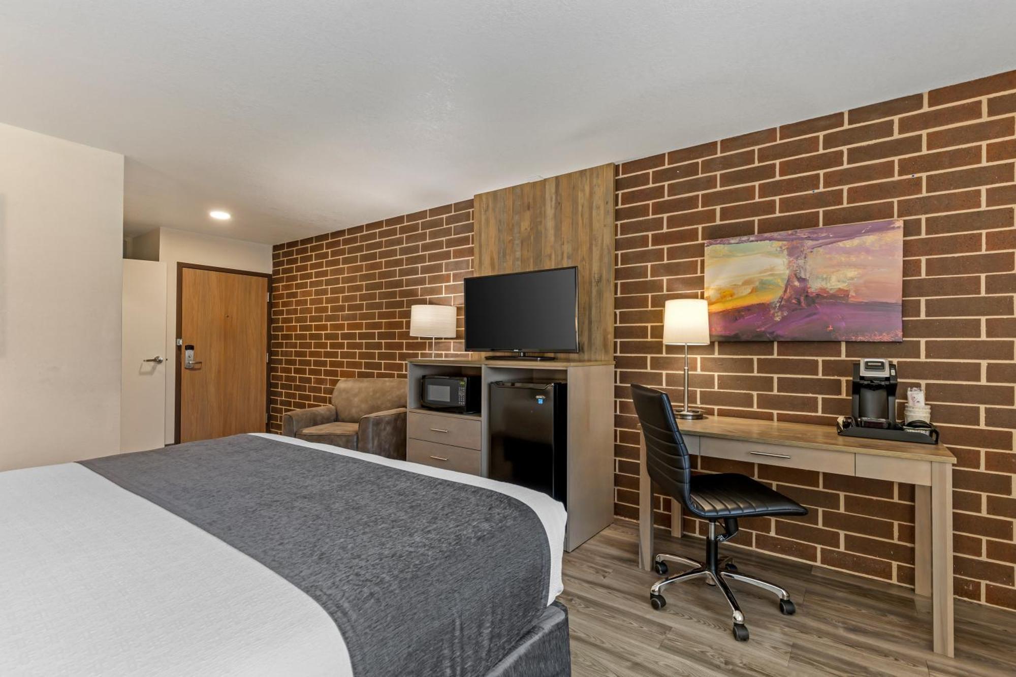 Best Western Plus Executive Residency Waterloo & Cedar Falls Exteriör bild